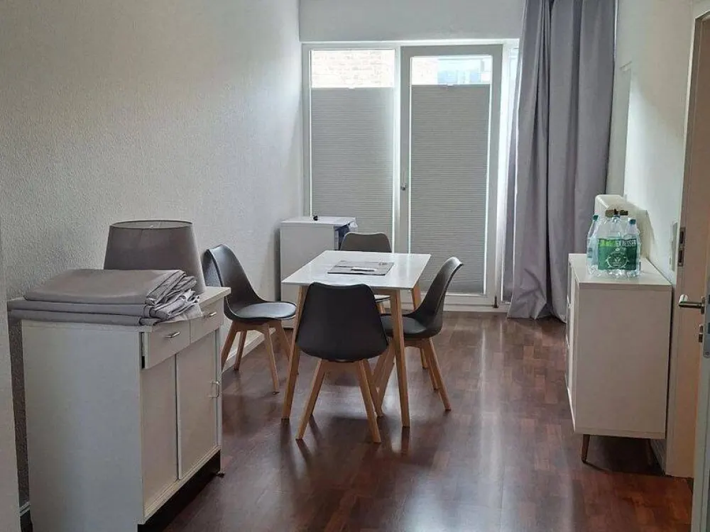 Beautiful and Central 2-Room Apartment in Cologne