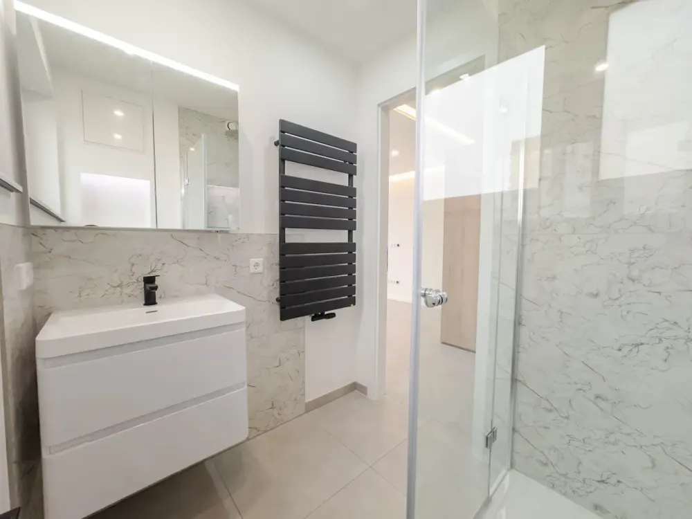 Moderne Single-Wohnung mit Balkon - einziehen & wohlfühlen