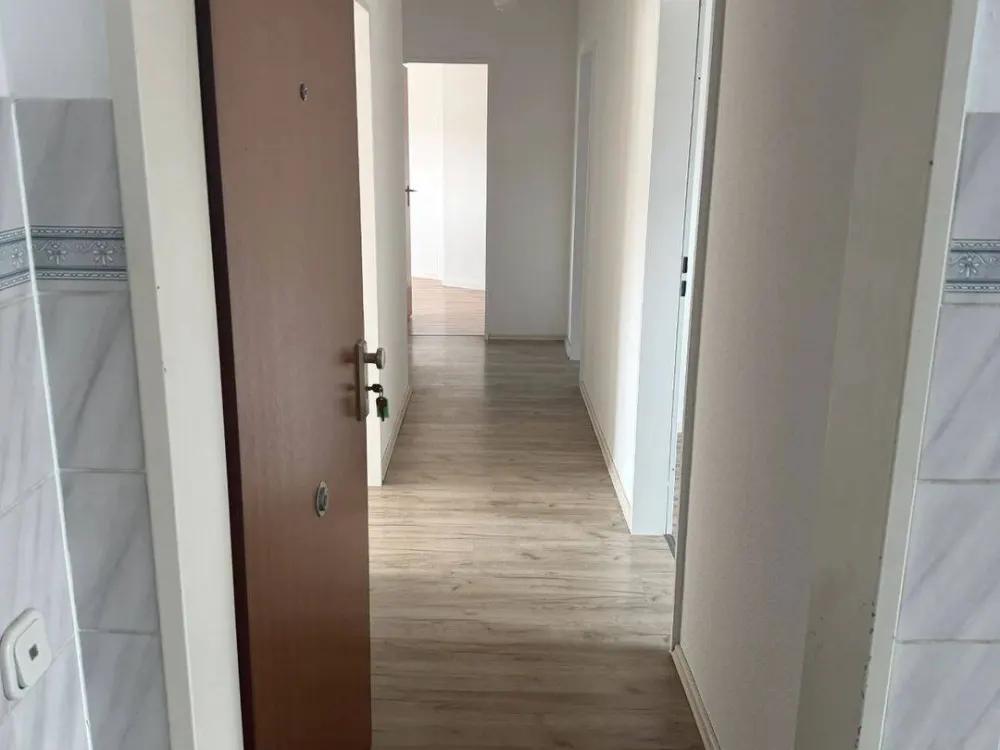 WBS-Wohnung: Schöne 3-Zimmer-Dachgeschosswohnung mit Balkon in Köln-Nippes