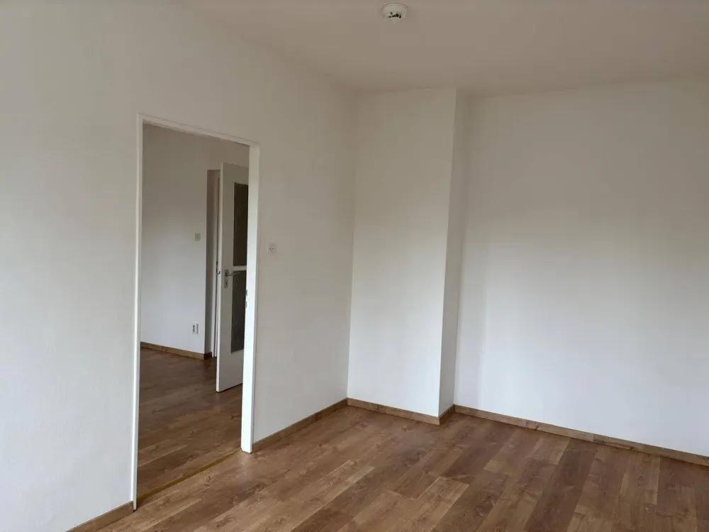 Pretty Two-Room Apartment Nuremberg Johannis