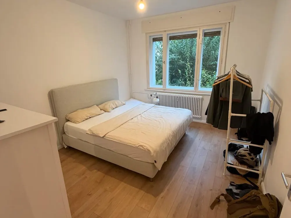 Möblierte 2-Zimmer-Wohnung mit Balkon in Berlin-Moabit bis 31.12.