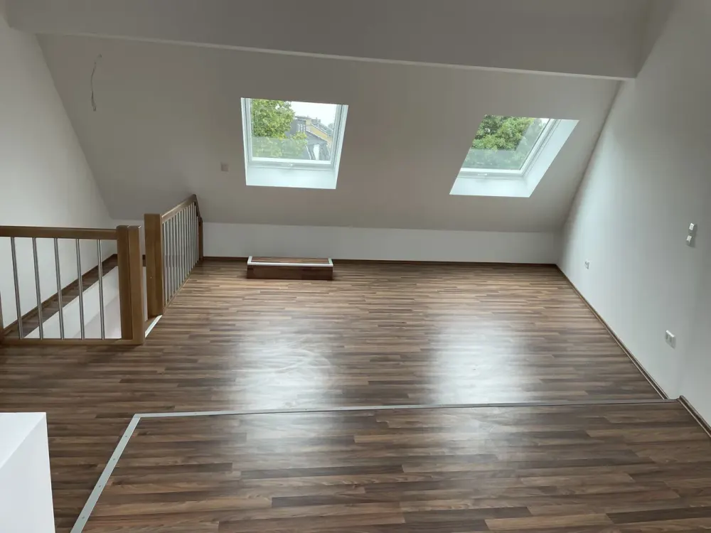 Außergewöhnliche 2-Zimmer-Maisonette-Wohnung über zwei Etagen