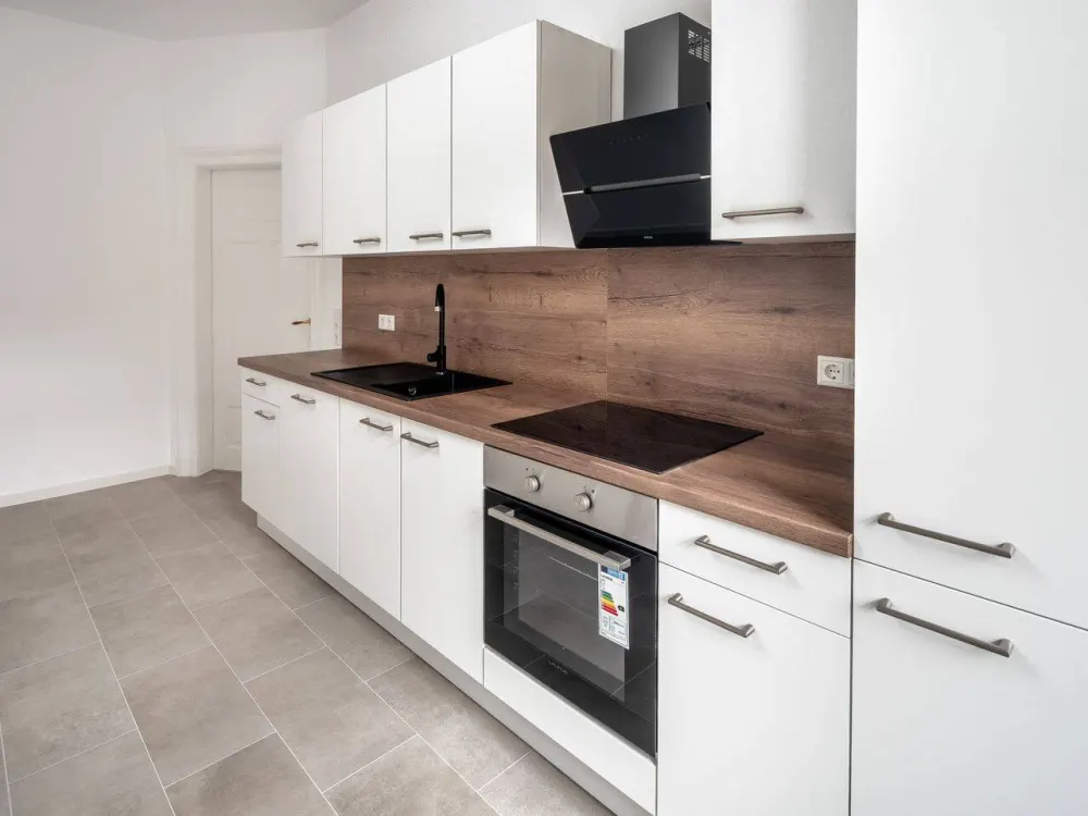 Modernisierte Wohnung im Gründerzeithaus, inklusive EBK!