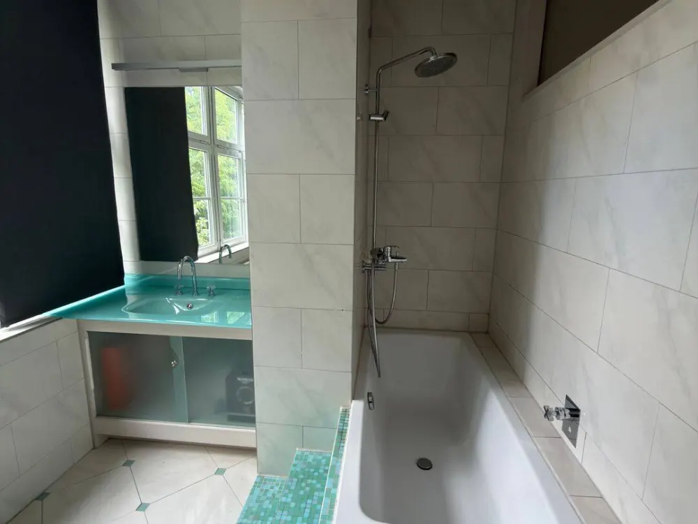 +++ 2 Zi. Wohnung im beliebten Gohlis mit EBK, Tageslichbad, Gäste WC, etc.+++