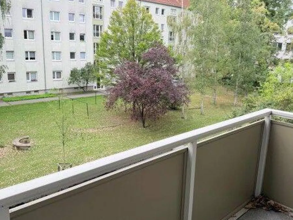 Wohnen mit Wohlfühlfaktor - zentrale 2-Raumwohnung mit Balkon und viel Tageslicht