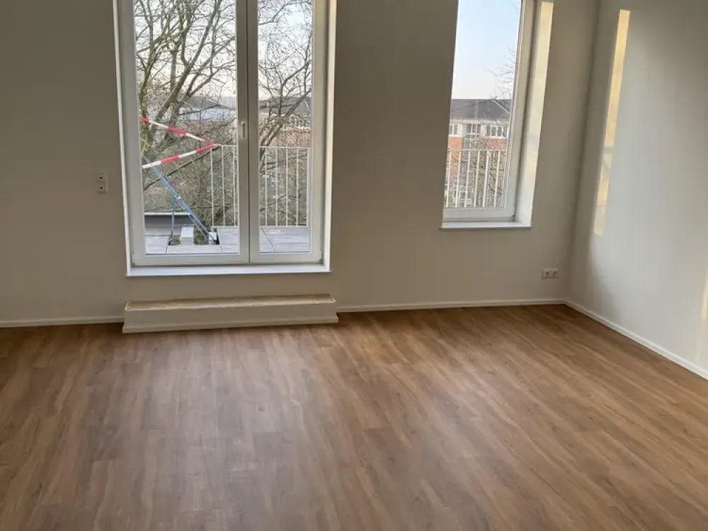 Schöne Singlewohnung im Staffelgeschoss