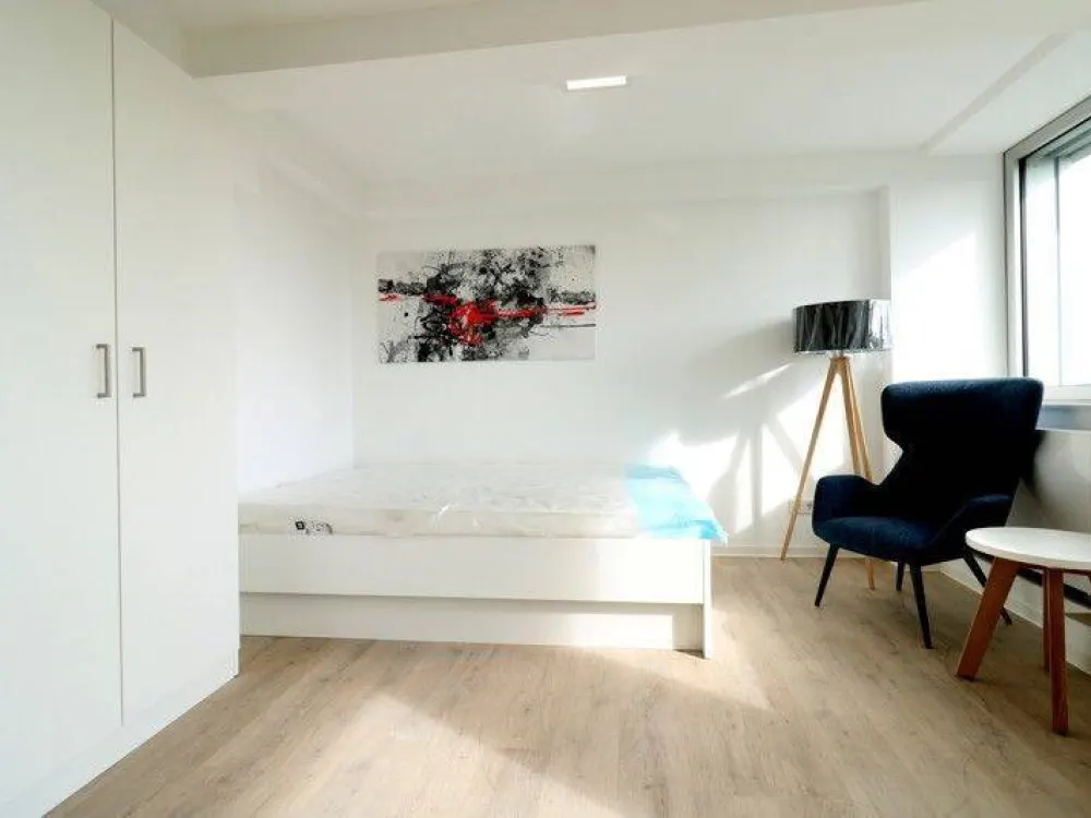 Modernes Apartment mit exklusivem Mobiliar - sofort zum Wohlfühlen