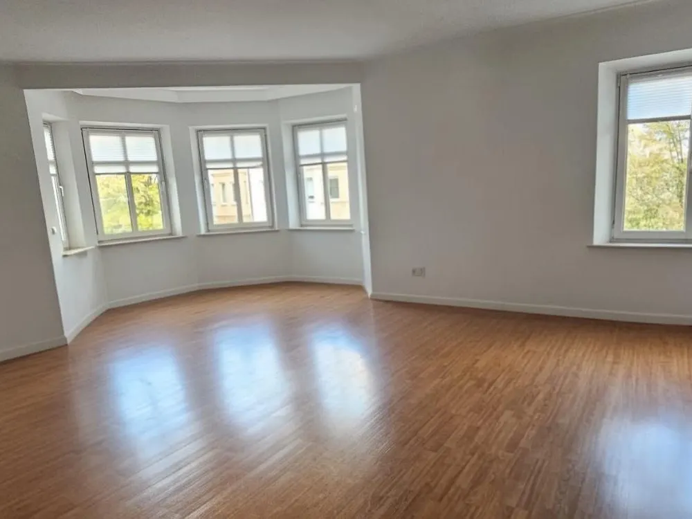 3 Zimmer Altbau Wohung in Nürnberg Südstadt