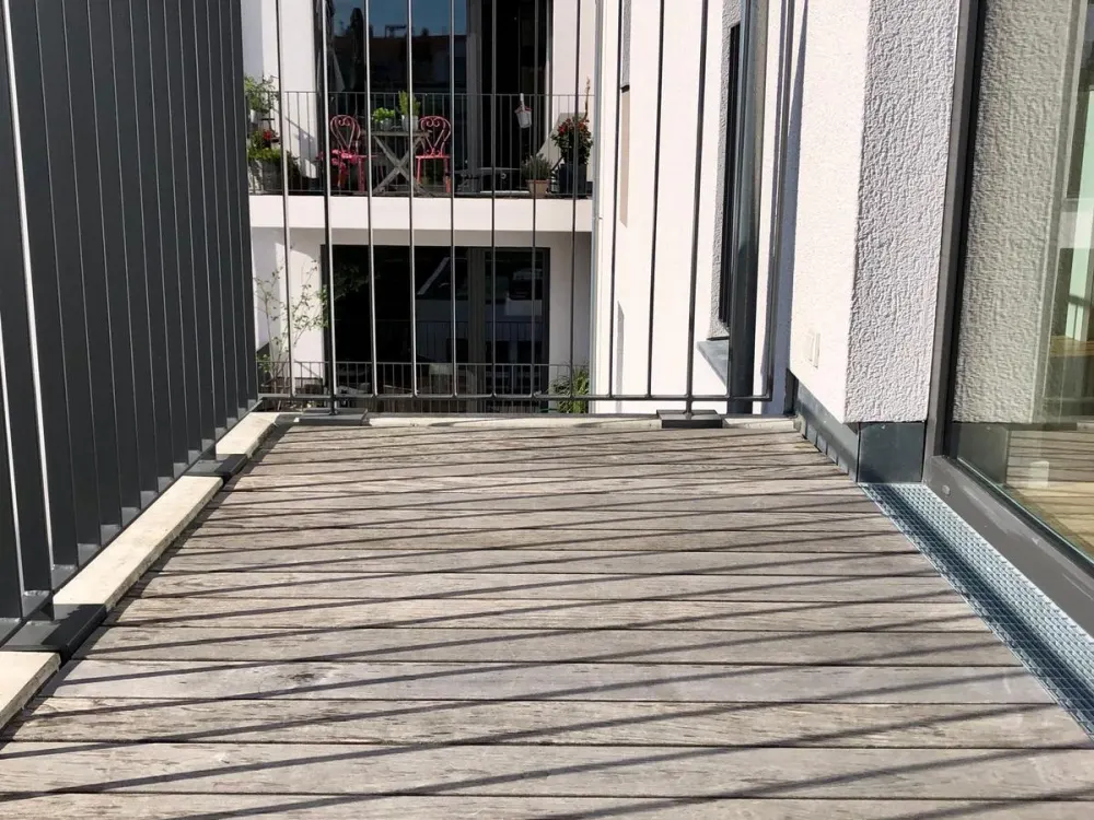 Optimal & helle geschnittene 3-Zi.-Whg. mit großem Balkon, Kochinsel und hochwertiger EBK