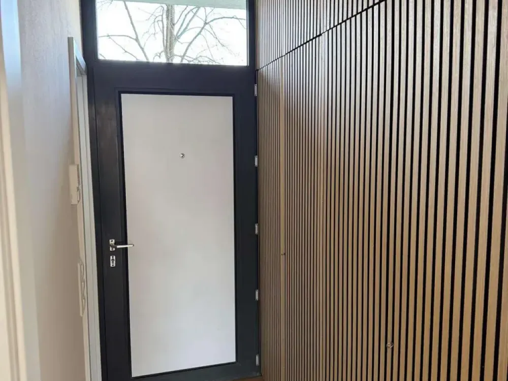 Sanierte 1-Zimmer- Whg. in Erlangen mit Balkon