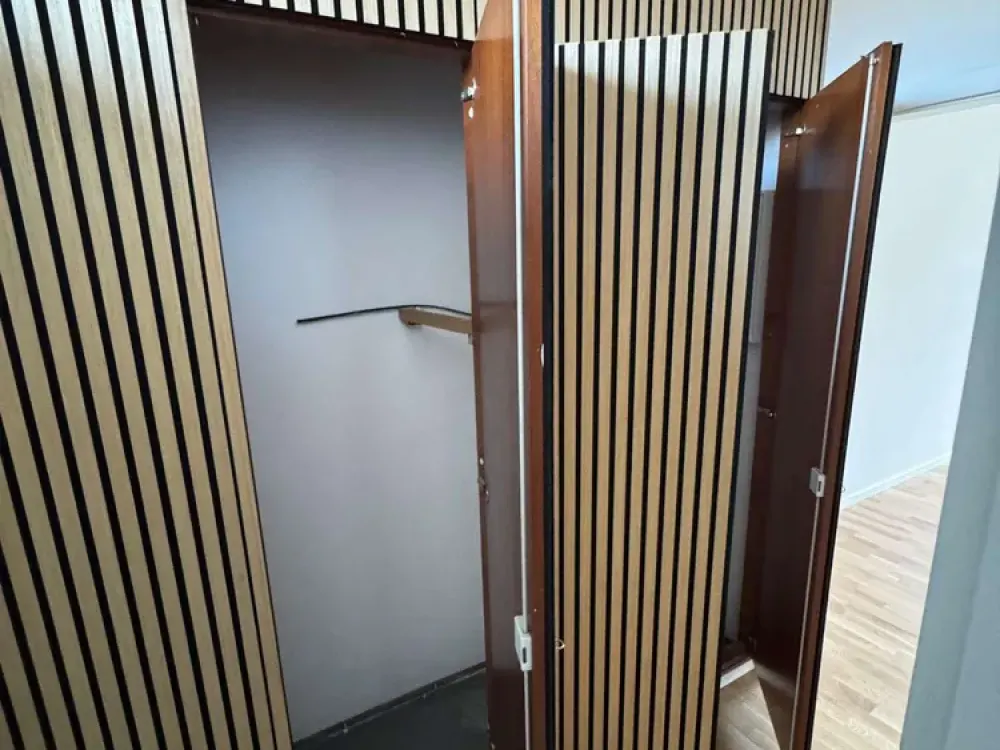 Sanierte 1-Zimmer- Whg. in Erlangen mit Balkon