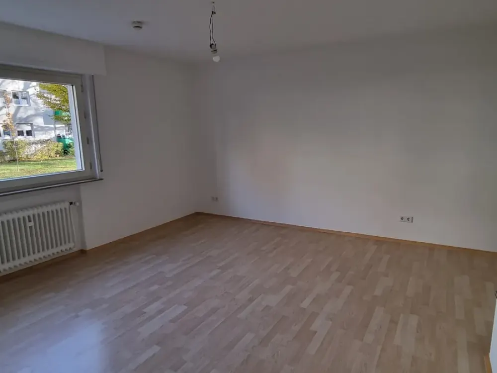 VON PRIVAT Schöne 3-Zimmer-Wohnung, Tiroler Straße, Sachsenhausen-Nord