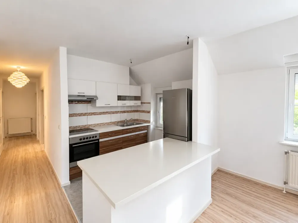 Gepflegte 2-Zimmer-Wohnung mit Dachterrasse