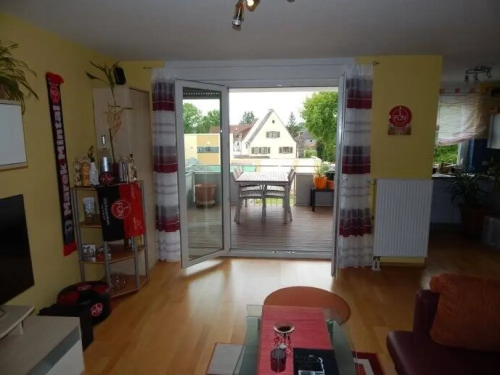 Lichtdurchflutete 3-Zimmer-Wohnung mit großem Süd-Balkon in Nürnberg - Reichelsdorfer Keller