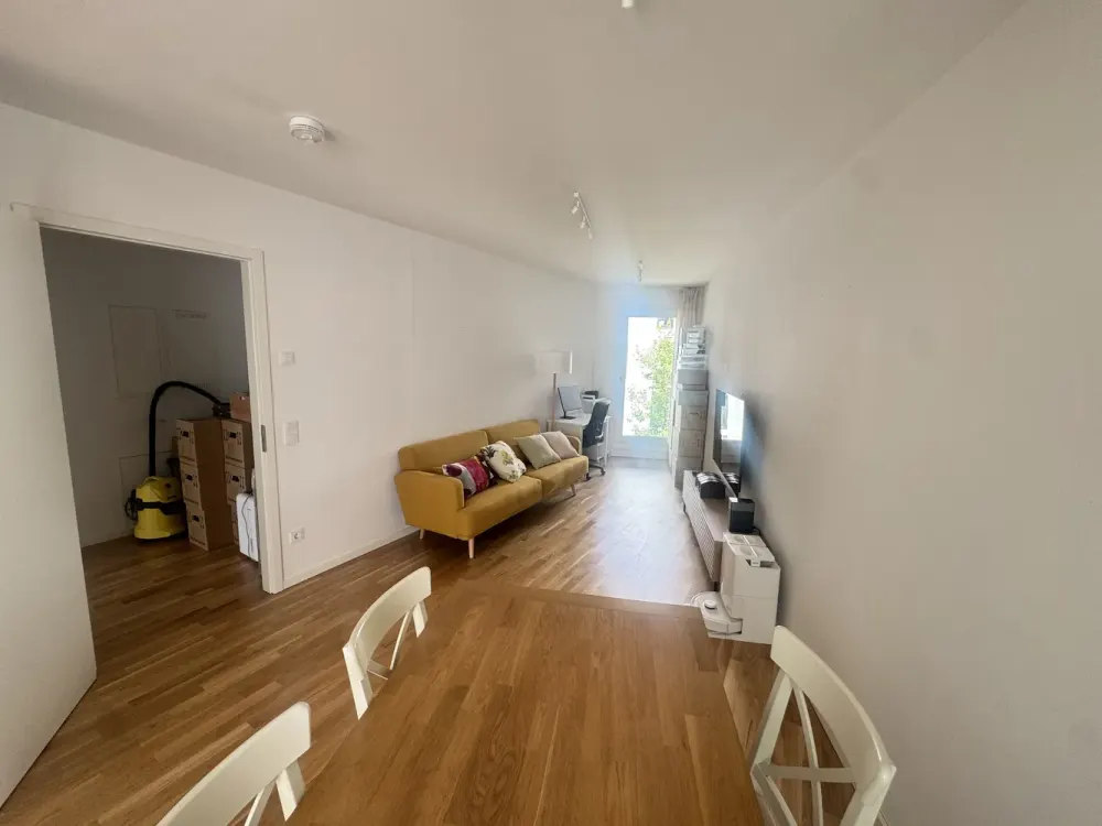 moderne, neuwertige 2-Zi.-Wohnung mit Einbauküche und Loggia * Baujahr 2024 * 60 m²