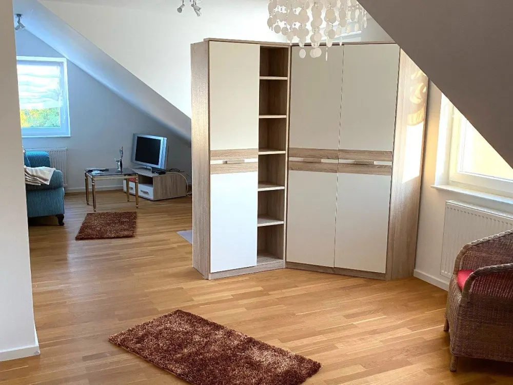 Möblierte Wohnung, TV, WLAN, Waschmaschine, Reinigung, Strom inkl., in Maintal-Bischofsheim