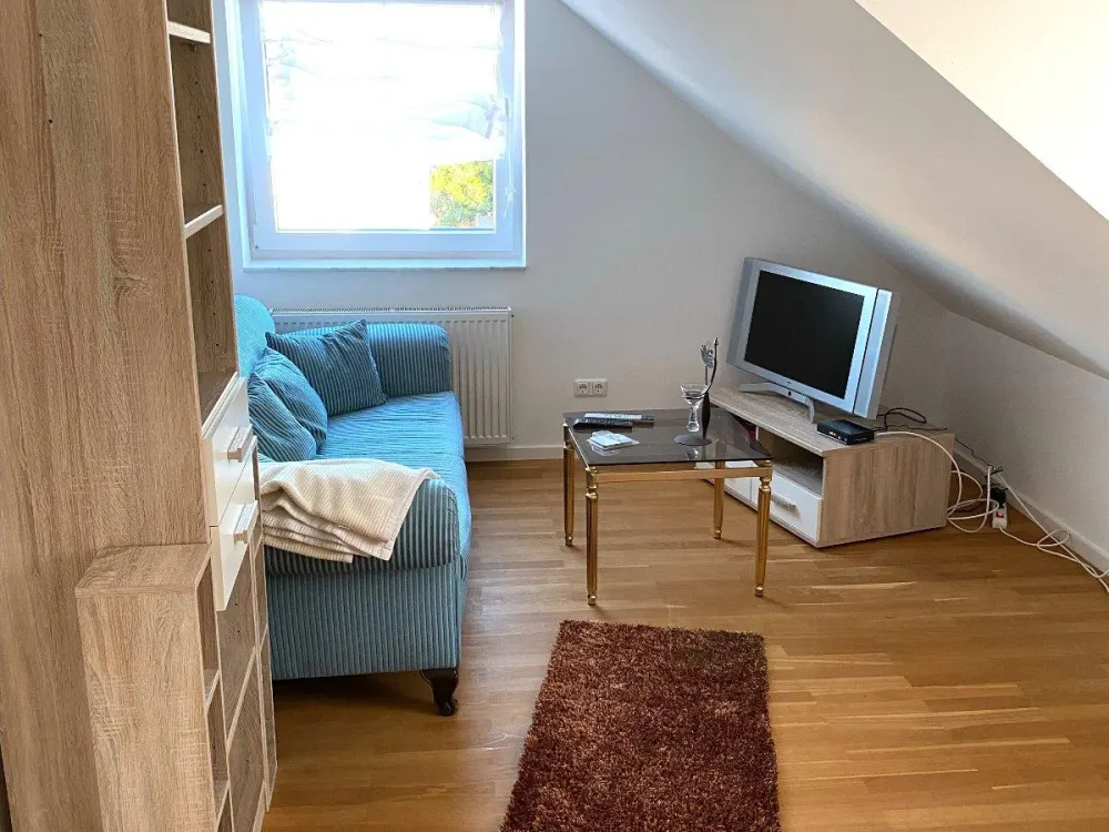 Möblierte Wohnung, TV, WLAN, Waschmaschine, Reinigung, Strom inkl., in Maintal-Bischofsheim
