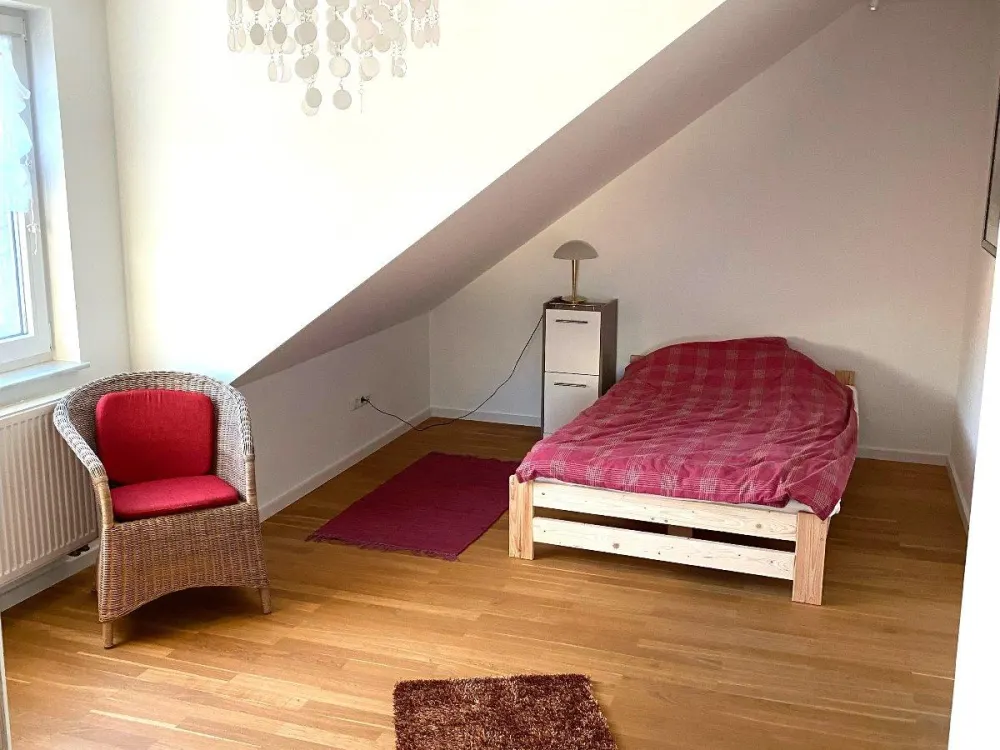Möblierte Wohnung, TV, WLAN, Waschmaschine, Reinigung, Strom inkl., in Maintal-Bischofsheim
