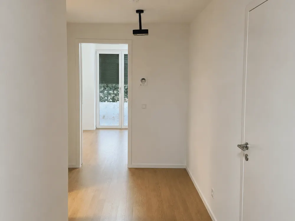 Moderne 3-Zimmer-Erdgeschosswohnung mit 39 m² Privatgarten & TG-Stellplatz in Grafental