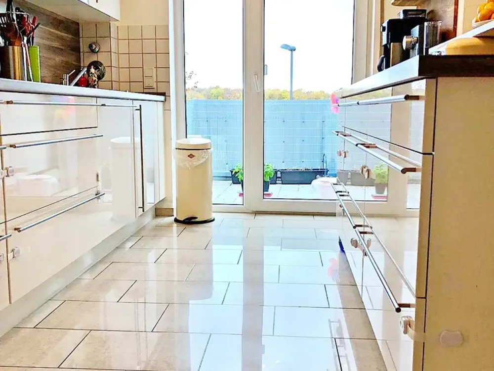 2-Zimmer-DG-Wohnung mit Balkon & Weitblick, Wohnen auf 2 Ebenen in Troisdorf-Kriegsdorf