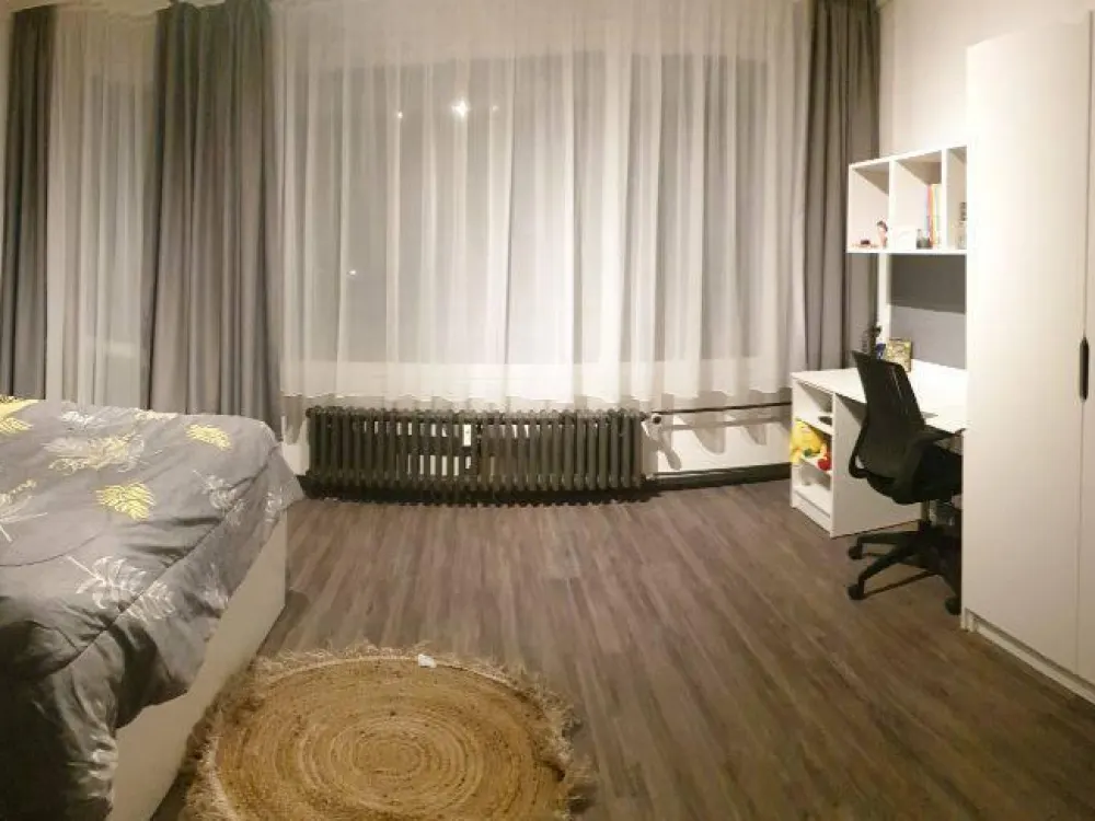 Einzimmerwohnung mit eigener Küche und eigenem Bad