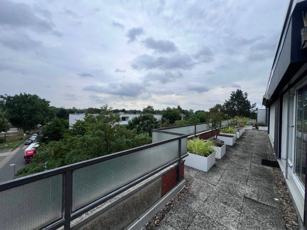 مرحباً بكم في المنزل: شقة بنتهاوس مكونة من 3 غرف جذابة في أندرتن - حي شلاوزنفيرتل