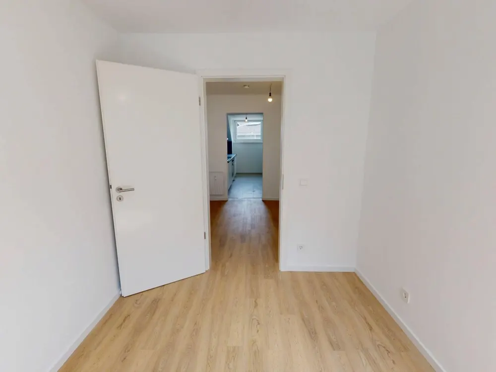 Hamburg-Rissen: Moderne 3-Zimmer-Wohnung mit EBK