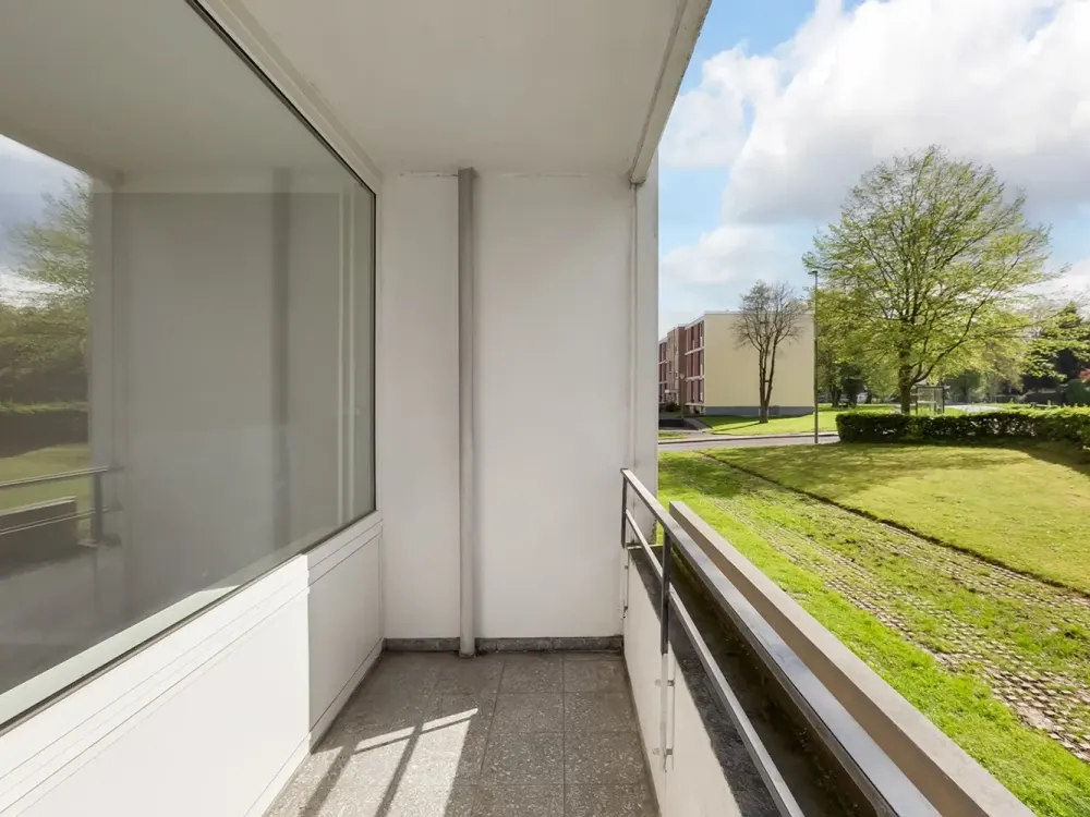 Moderne Wohnung im grünen Erkrath mit Einbauküche und Balkon sucht Nachmieter!