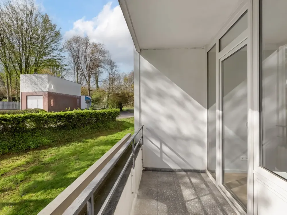 Moderne Wohnung im grünen Erkrath mit Einbauküche und Balkon sucht Nachmieter!