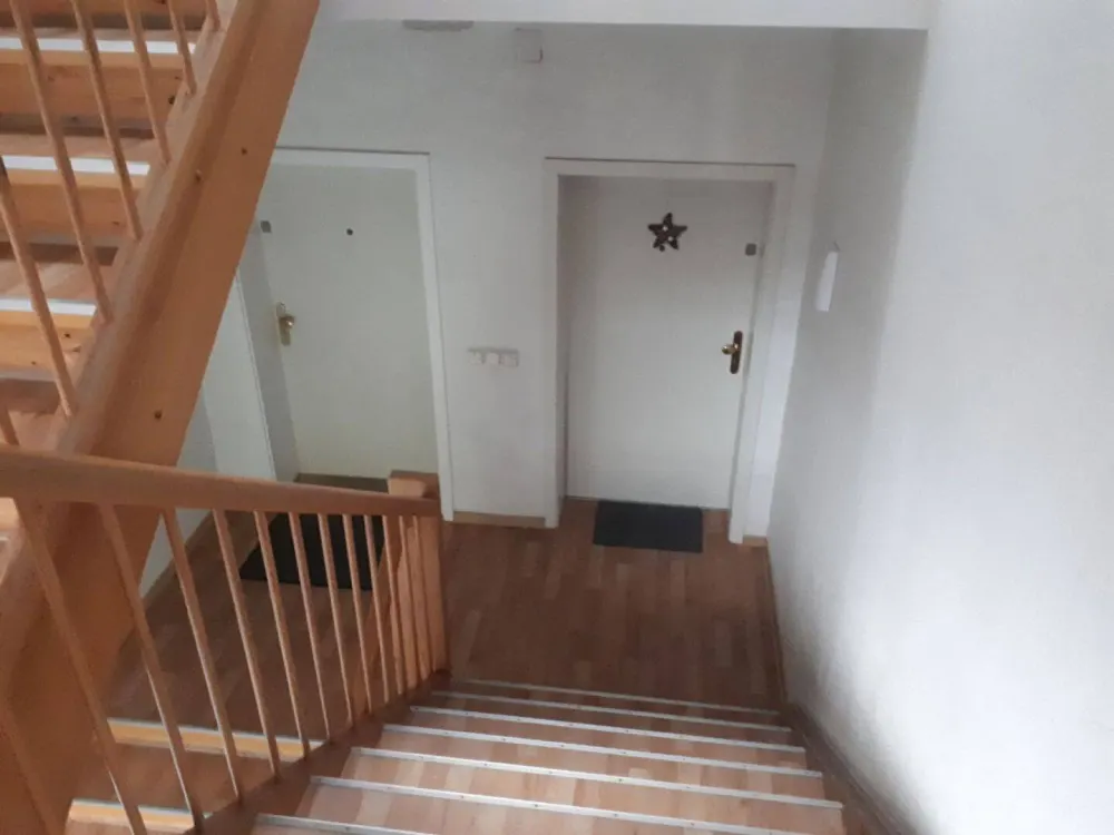 Gemptliche 2-Raumwohnung mit EBK im Dachgeschoss!