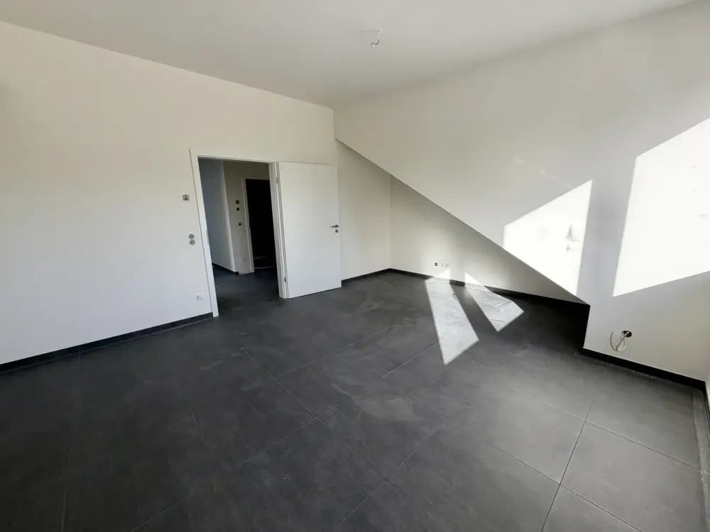 1-Zimmer-DG-Wohnung 43 m² mit Küche I Neubau Köln Weiden