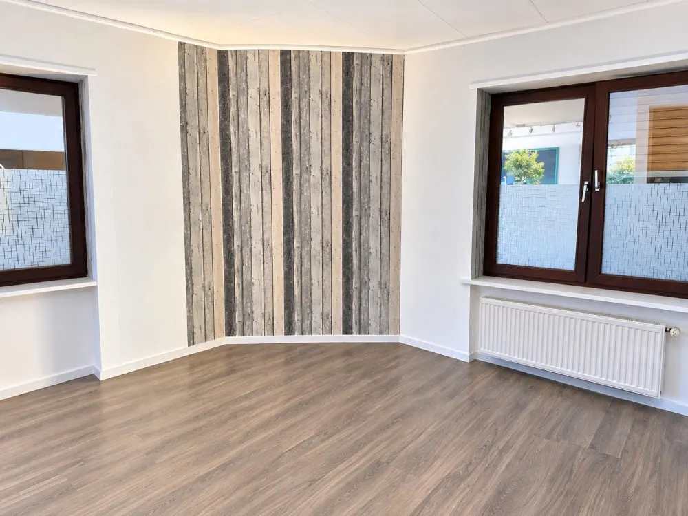 Well-maintained 2-room ground floor apartment in central location of Schiffweiler