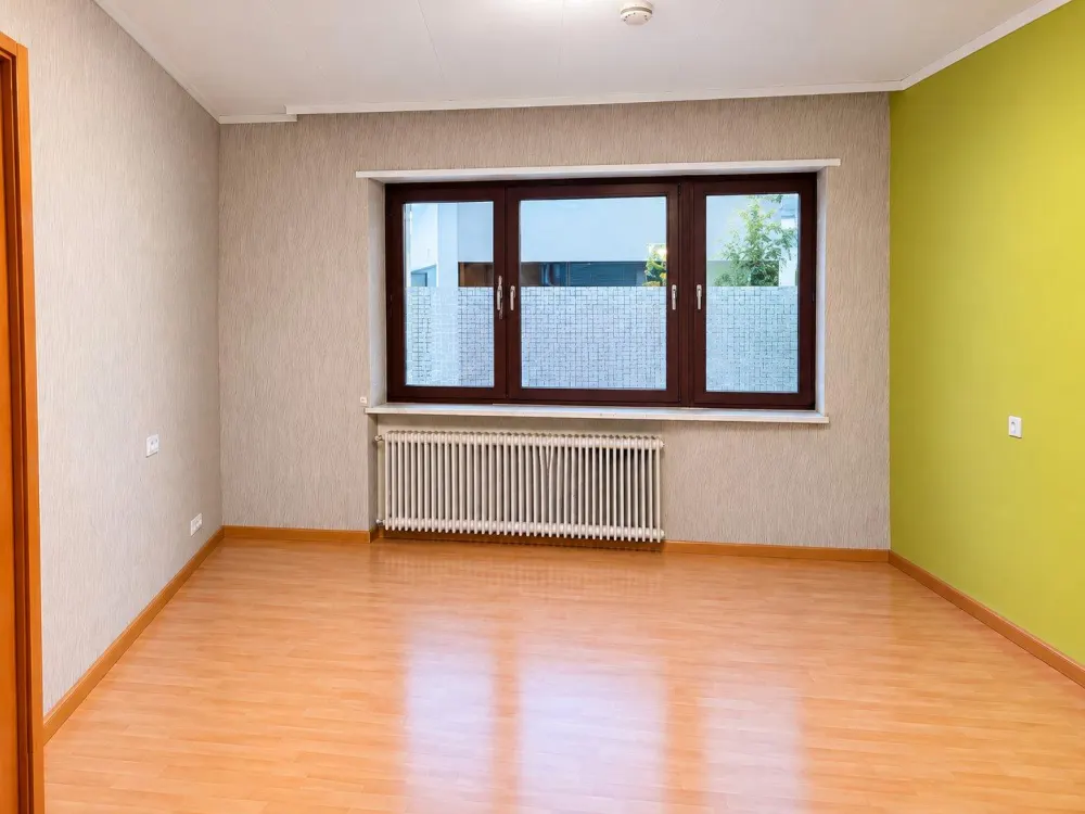 Well-maintained 2-room ground floor apartment in central location of Schiffweiler