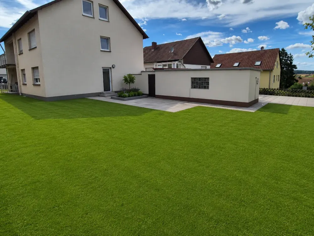 3 ZKB Wohnung in Püttlingen Köllerbach 80m² Küche Klima Garten