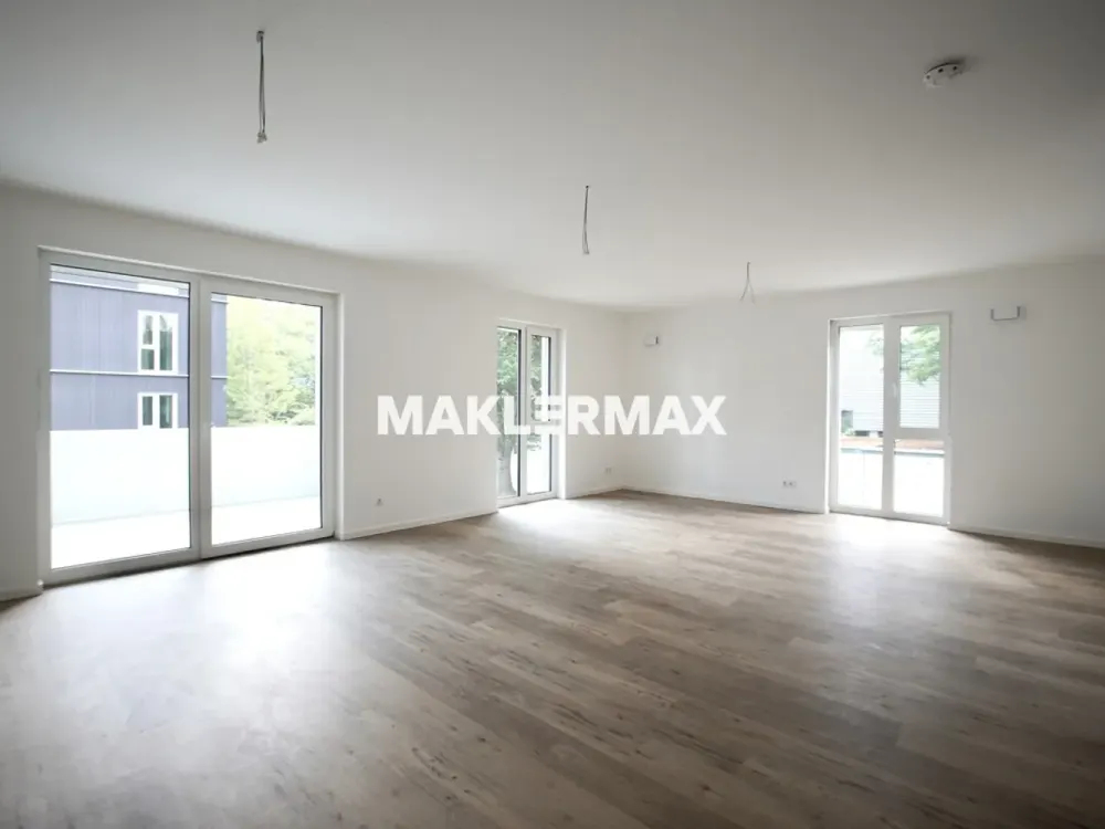 3-Zimmerwohnung im Erstbezug mit Balkon und Stellplatz