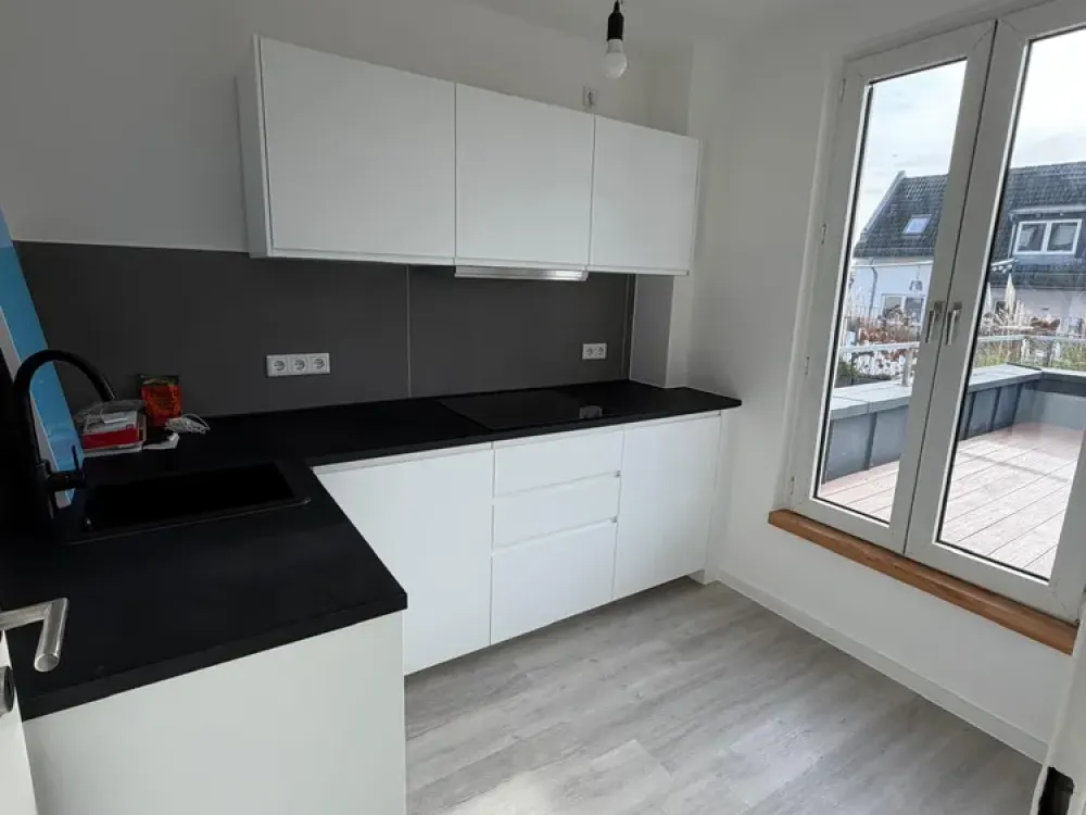 Charmante 1-Zimmer Wohnung mit Terrasse in Bornheim