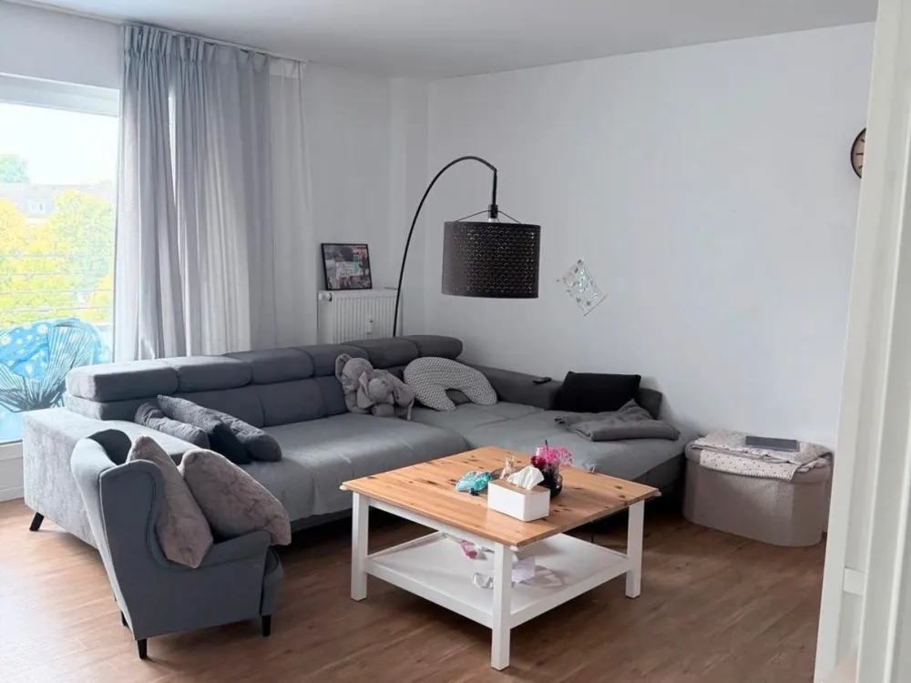 Helle 3 Zimmer Wohnung Nachmieter gesucht