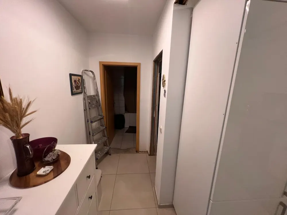 Helle 3-Zimmer-Wohnung (ca. 80 m²) mit Balkon in zentraler Lage
