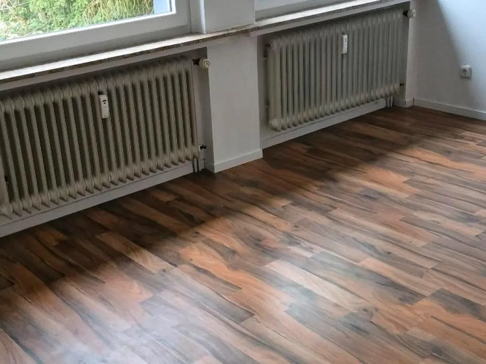 2,5 Zimmer Dachgeschoss Wohnung Hengstey /Boele
