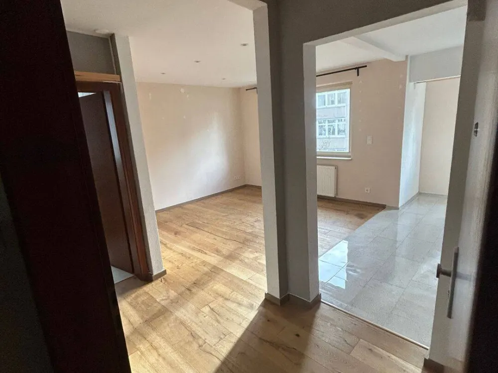 Charmante 2-Zimmer-Wohnung in Stuttgart Süd mit offenem Wohn- und Essbereich und Gartenmitbenutzung