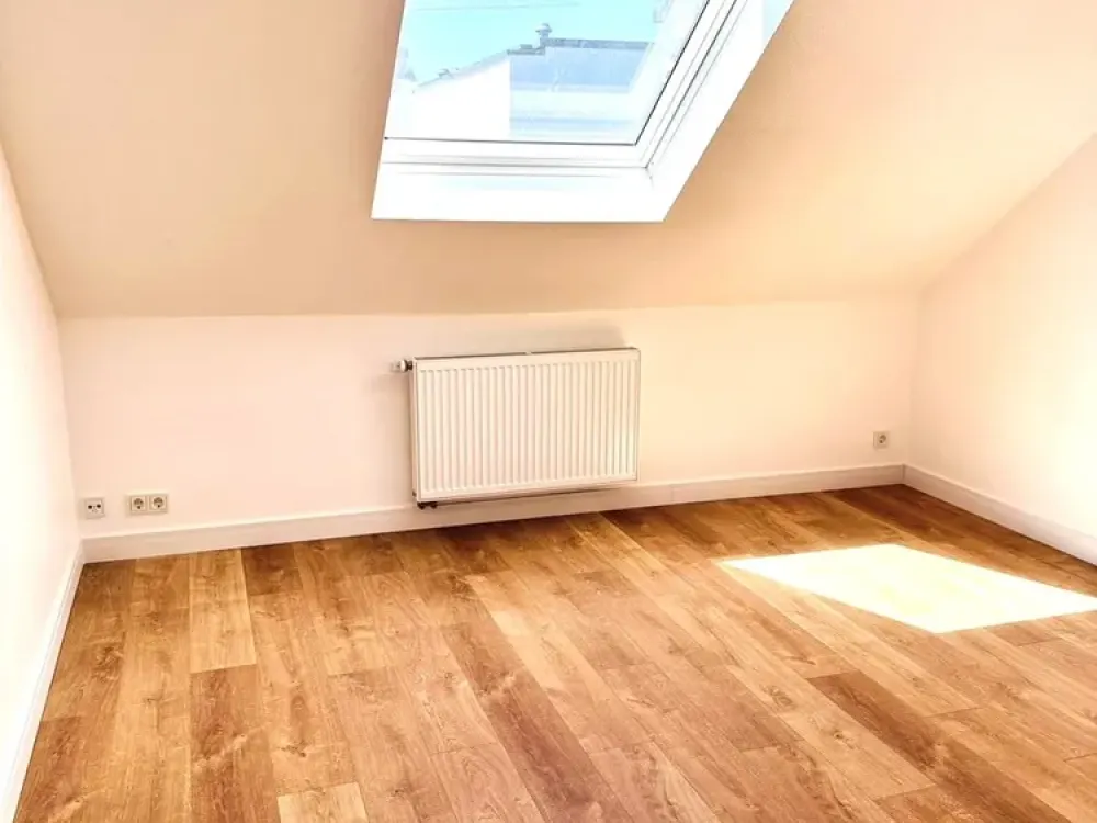 Exclusive Attic Apartment Saarbrücken at Landwehrplatz