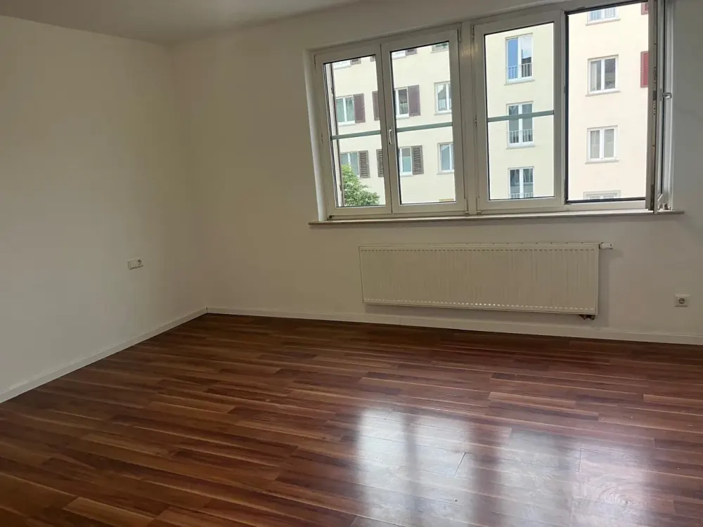 3-Zimmer-Wohnung | ca. 82 m² | 2. OG | Stuttgart-Ost Renovierter Zustand, helle Räume, Tageslichtbad