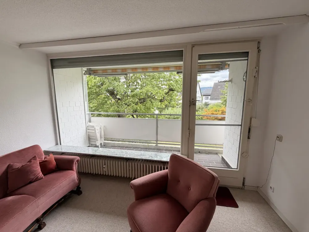 Bright 2-Room Apartment with Loggia in Kirchditmold