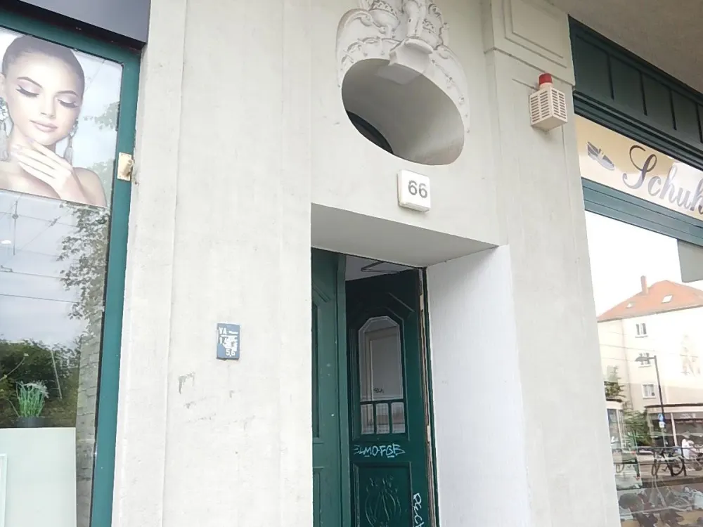 3-Zimmer-Wohnung mit zwei Bädern und EBK am Eutritzscher Zentrum