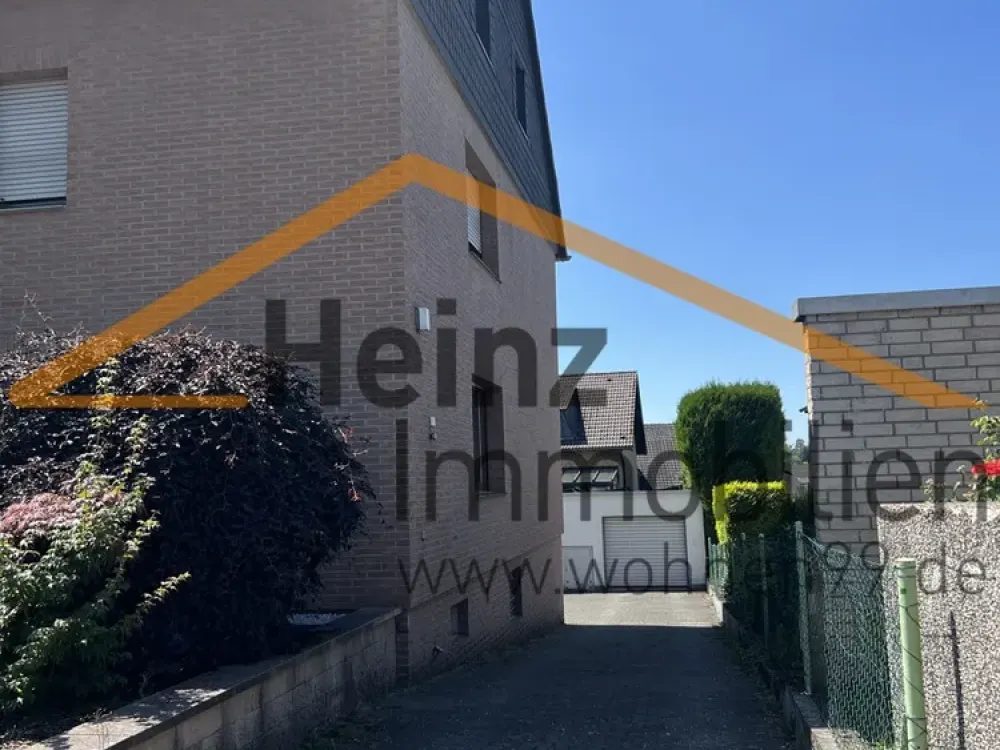Gut geschnittene 3 Zimmerwohnung mit Wintergarten in ruhiger Waldlage von Rösrath Forsbach