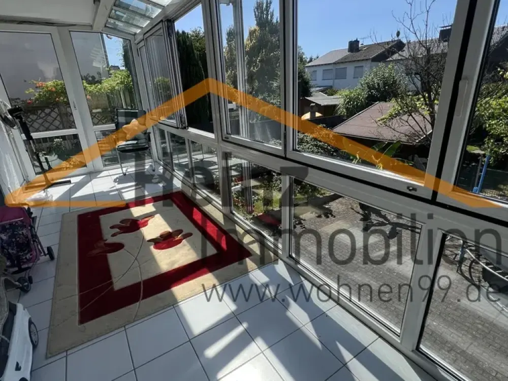 Gut geschnittene 3 Zimmerwohnung mit Wintergarten in ruhiger Waldlage von Rösrath Forsbach