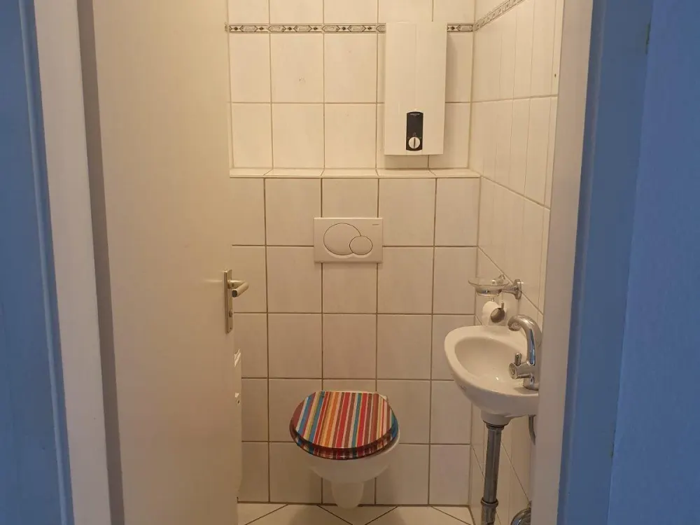 TROISDORF GROSSE 3 ZIMMER KÜCHE DIELE BAD ERDGESCHOSS MIT GARTEN