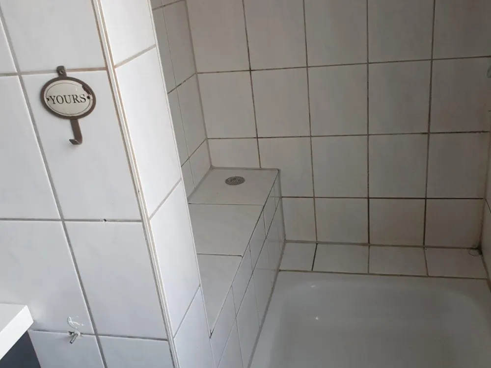 TROISDORF GROSSE 3 ZIMMER KÜCHE DIELE BAD ERDGESCHOSS MIT GARTEN