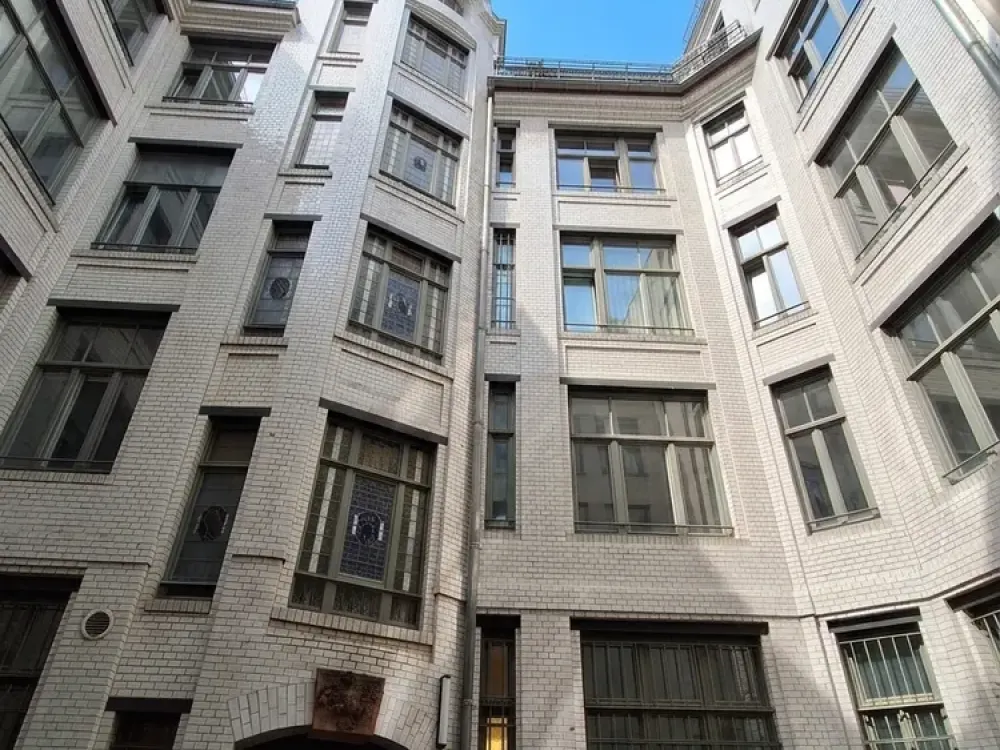 Spacious Floor Apartment for Rent with Balcony in Leipzig Center - Wentzel Dr.