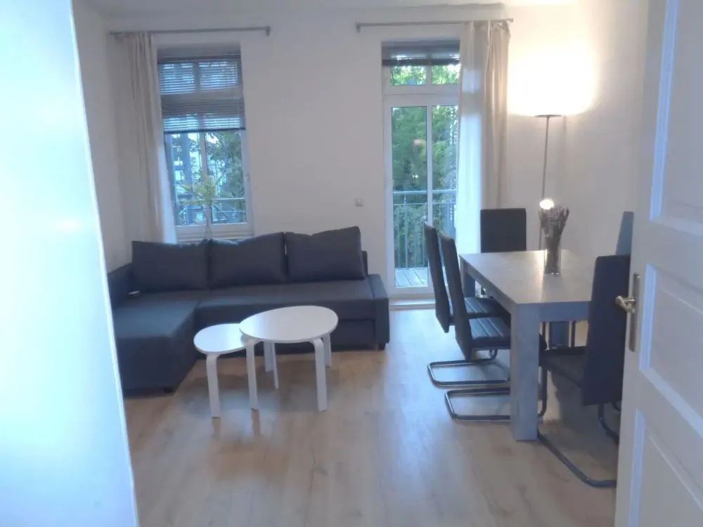 WG geeignet tolle 3 Ziwhg.,gr.Westbalk.möbliert,2024 neu,ruhig,